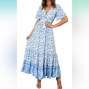 Chic Blue and White Floral Maxi Dress